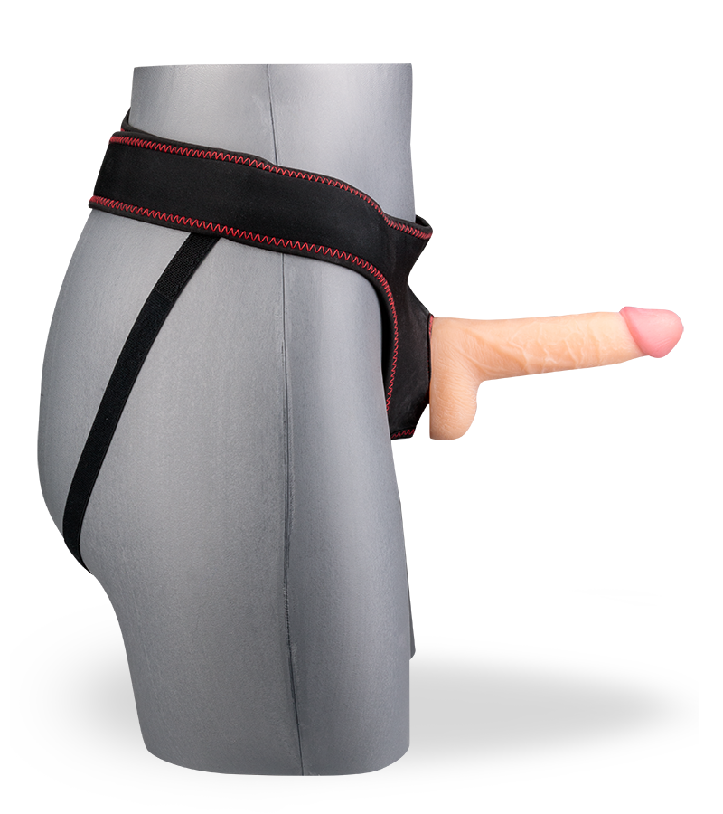 18 cm langer realistischer Umschnalldildo
