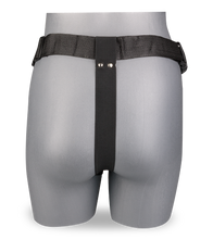 Laden Sie das Bild in den Galerie-Viewer, Abnehmbarer Umschnalldildo mit Fernbedienung