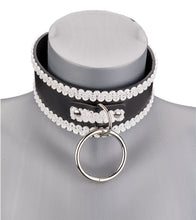 Laden Sie das Bild in den Galerie-Viewer, BDSM-Halsband Empire