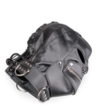 Laden Sie das Bild in den Galerie-Viewer, BDSM-Kopfmaske mit Reißverschluss am Mund und Schloss