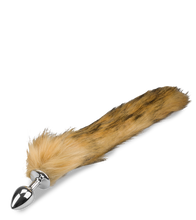 Laden Sie das Bild in den Galerie-Viewer, Buttplug mit Fuchsschwanz aus Kunstfell