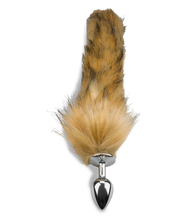 Laden Sie das Bild in den Galerie-Viewer, Buttplug mit Fuchsschwanz aus Kunstfell