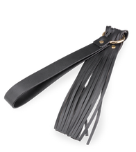 Laden Sie das Bild in den Galerie-Viewer, Edles BDSM-Set 7-teilig mit Aufbewahrungstasche