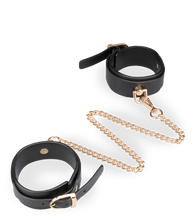 Laden Sie das Bild in den Galerie-Viewer, Elegantes BDSM-Set 8-teilig