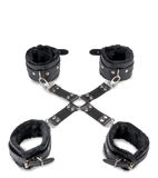 Fesselkreuz mit Hand- und Fußfesseln