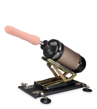 Laden Sie das Bild in den Galerie-Viewer, Fickmaschine mit Dildo Tim