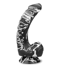 Laden Sie das Bild in den Galerie-Viewer, Gebogener Silikon-Dildo mit Saugnapf