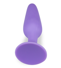 Laden Sie das Bild in den Galerie-Viewer, Konischer Buttplug mit Saugfuß