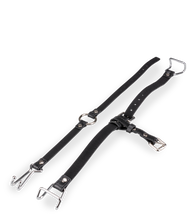 Laden Sie das Bild in den Galerie-Viewer, Mund- und Nasenspreizer aus Kunstleder und Metall