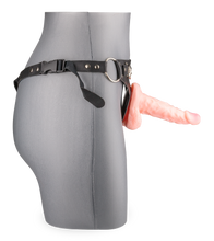Laden Sie das Bild in den Galerie-Viewer, Naturdildo mit O-Ring-Gurt