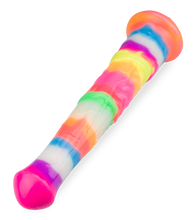 Laden Sie das Bild in den Galerie-Viewer, Phosphoreszierender Dildo mit Saugnapf Pferd