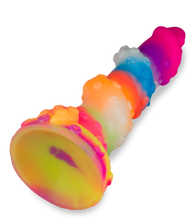 Laden Sie das Bild in den Galerie-Viewer, Phosphoreszierender Tentakel-Dildo mit Saugnapf Cthulhu