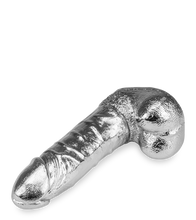 Laden Sie das Bild in den Galerie-Viewer, Realistischer Dildo aus Metall Rocky