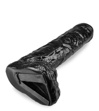 Laden Sie das Bild in den Galerie-Viewer, Riesendildo 65 cm