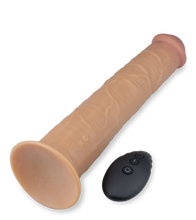 Laden Sie das Bild in den Galerie-Viewer, Saugnapf-Dildo mit Vibration und Rotation Jim 25 cm