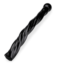 Laden Sie das Bild in den Galerie-Viewer, XXL-Analplug mit verdrilltem Schaft Flib